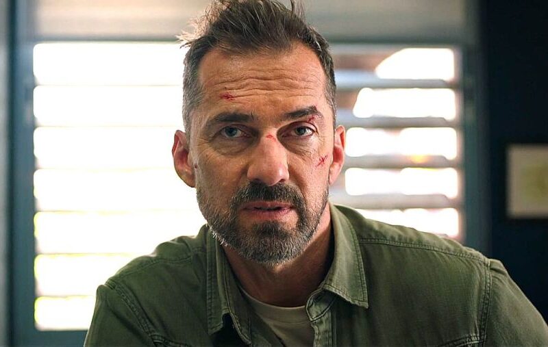 Demain nous appartient (spoiler) : Martin paie le prix fort, Raphaëlle quitte le policier