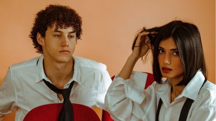 Demain nous appartient : Après son départ, Sasha Birdy (Rayane) se lance dans un projet avec Elisa Ezzedine (Camille)